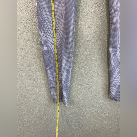 Nike Pro High Rise Gray Legging with White Designs Size Extra Small - Picture 8 of 12